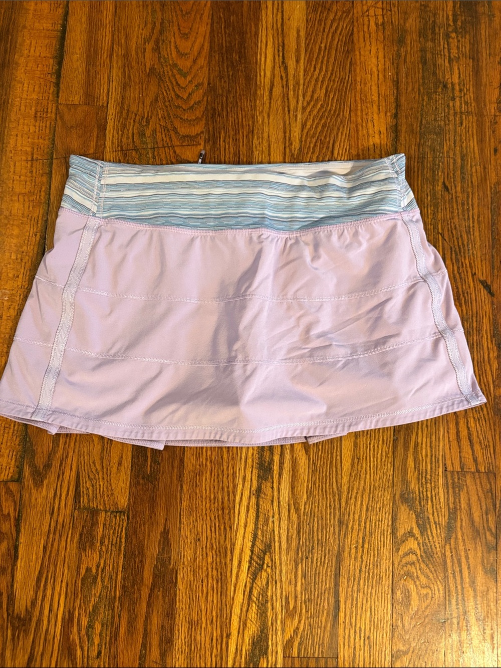 🎉Lululemon athletica Light Lavender Skort!